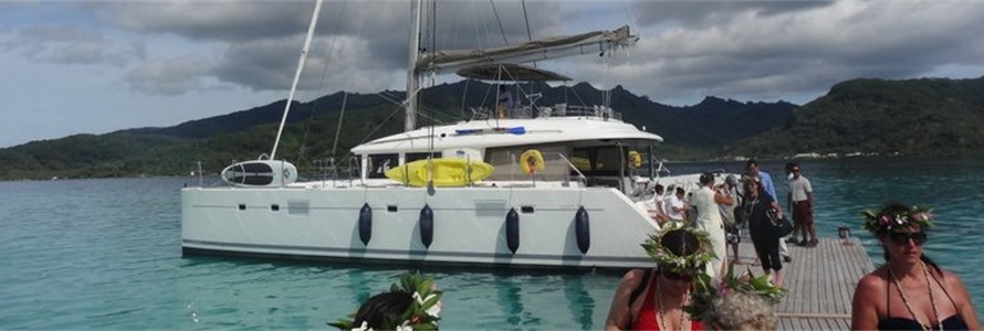 Why not charter a yacht from the Raiatea harbour and cruise the lagoons?