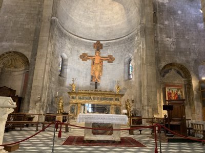 Inside Church di San Michele in Foro in Piazza San Michele400