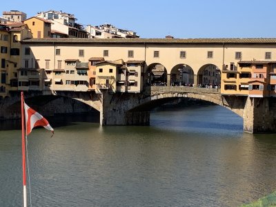 Ponte Vecchio (Old Bridge)1345 rebuil400