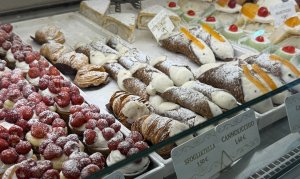 pastries2300